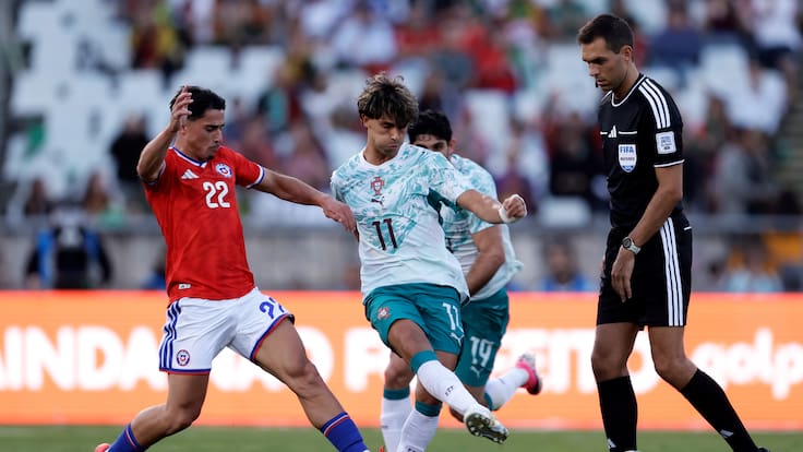 “Enfadado conmigo, pero contento por el debut”: la emoción de Nils Reichmuth tras su primer partido por Chile