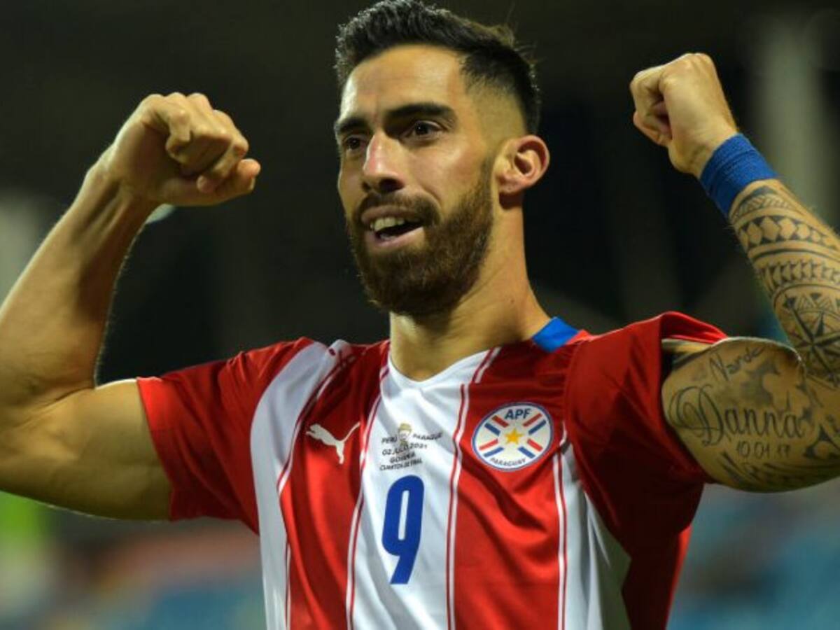 Gabriel Ávalos reveló que Colo Colo lo contactó para ser el «9» del equipo durante la temporada 2022