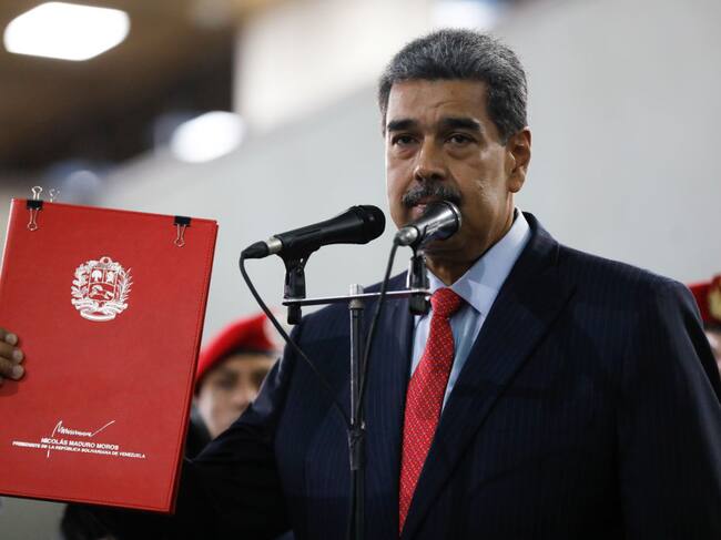Nicolás Maduro advierte supuesto atentado en Caracas: estaría bajo las órdenes de María Corina Machado