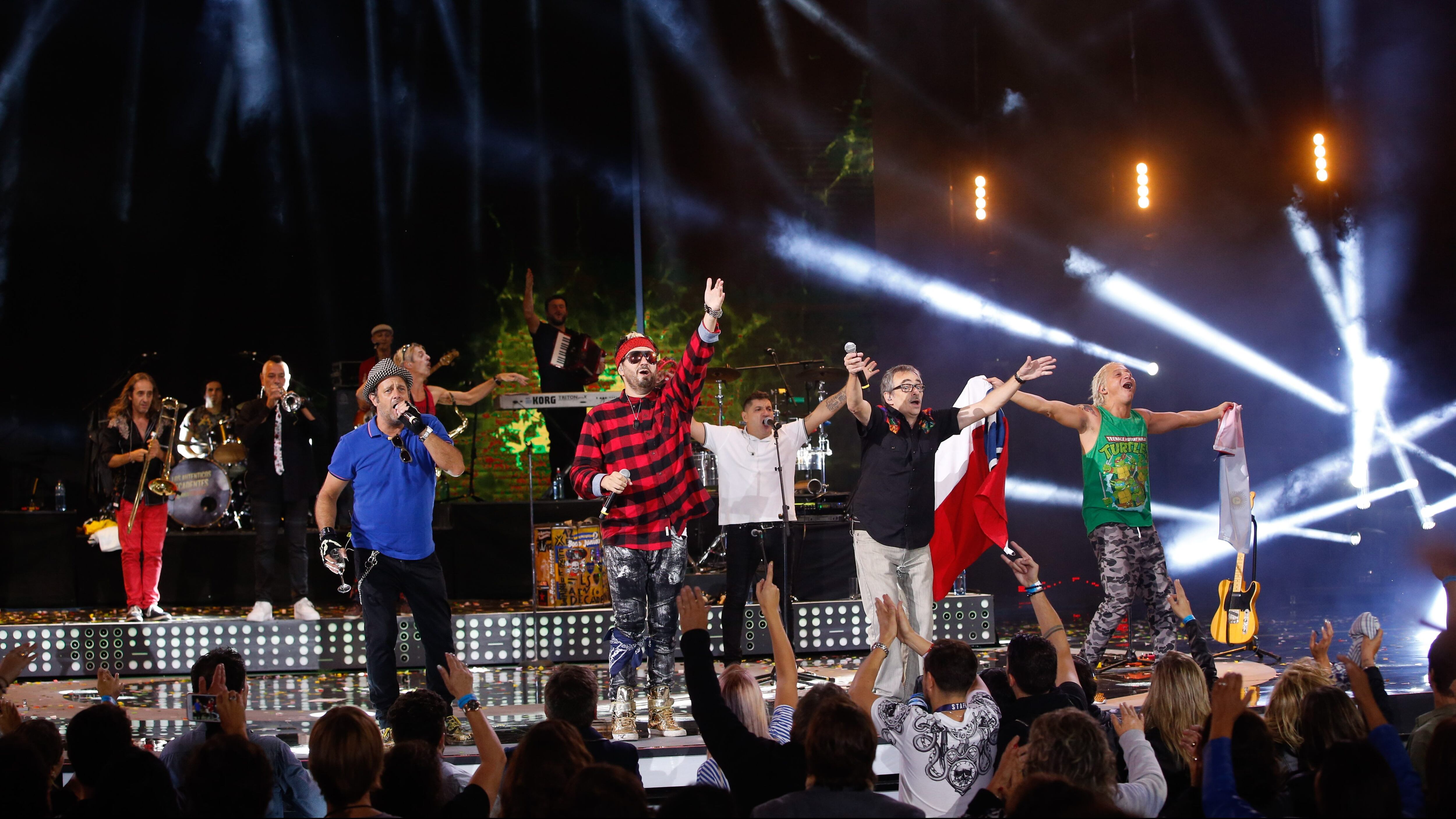 21 de FEBRERO del 2017/Viña del Mar Los Auténticos Decadentes ,durante la primera noche de la 58º del Festival Internacional de la Canción de Viña del Mar 2017, realizado en la Quinta Vergara. 
FOTO:FRANCISCO LONGA/AGENCIAUNO