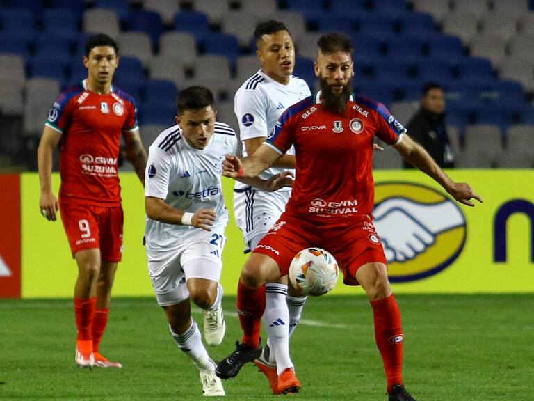 Unión La Calera resiste ante Cruzeiro y mantiene sus opciones de clasificar en Copa Sudamericana