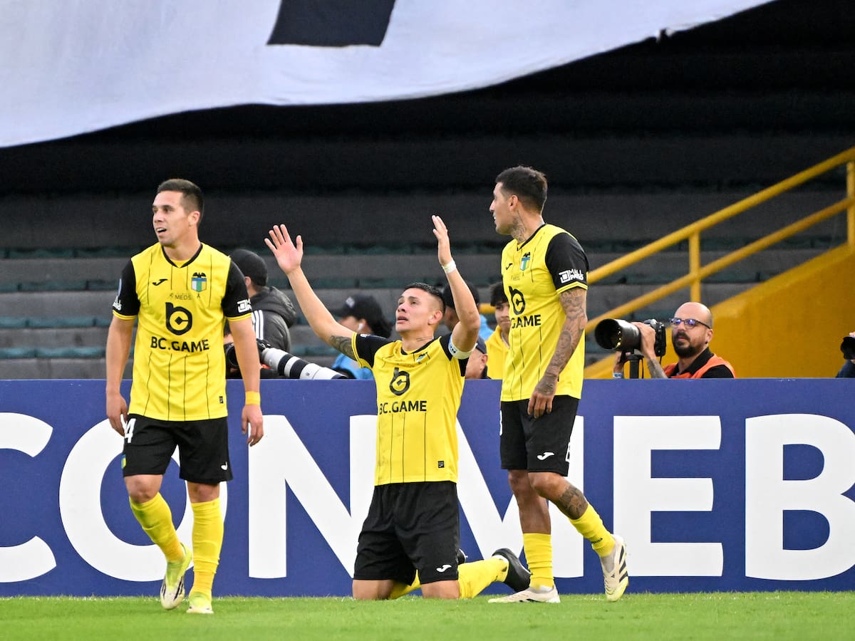 Figura de O’Higgins se mete entre los mejores jugadores de América: el importante premio que recibió