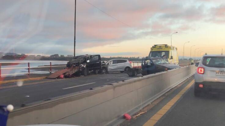 Fatal accidente de tránsito en puente que conecta San Pedro de la Paz con Concepción deja un muerto