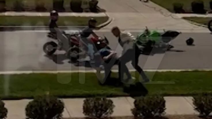 A golpes en plena calle: actor de Hollywood protagoniza violenta pelea con vecino en Estados Unidos