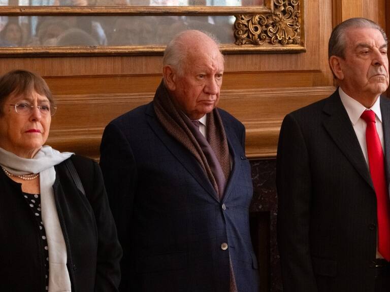 Gobierno confirma participación de expresidentes Eduardo Frei, Ricardo Lagos y Michelle Bachelet en funeral de Sebastián Piñera