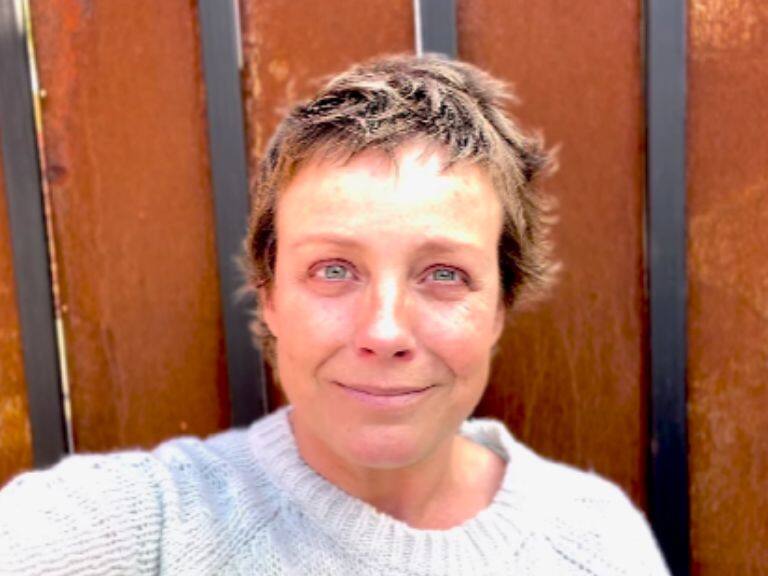 Claudia Conserva responde a las críticas por docuserie: «Leí que se hablaba de hiperdramatización. Puede ser, pero así me tocó vivirlo»