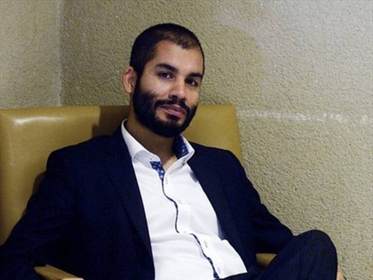 Diputado Garín realizó férrea defensa al tarot en Twitter