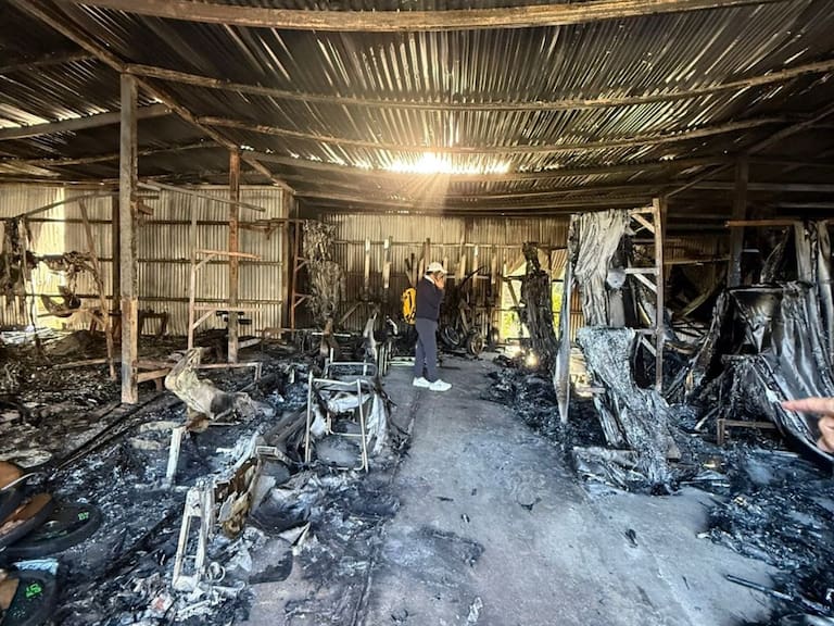 IND activa plan urgente tras incendio que arrasó con hangares del Team Chile de remo y canotaje