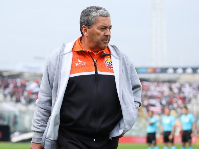 Gustavo Huerta y la goleada que les propinó Colo Colo: «Sigo creyendo en nuestros jugadores»