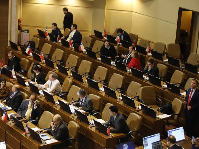 Seguridad: Cámara aprueba llamado al servicio de carabineros en retiro y agilización de procedimientos de expulsión