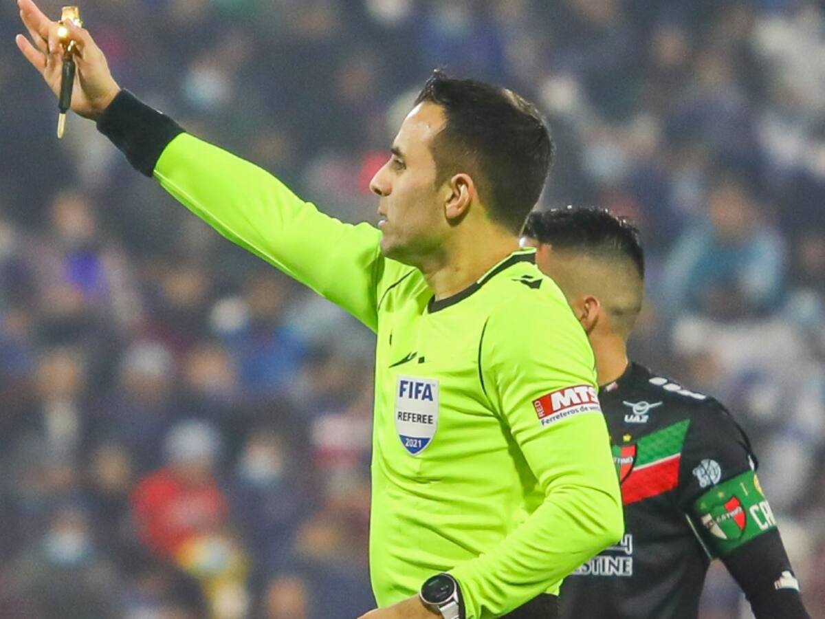 El listado de árbitros para los clubes chilenos en torneos internacionales: Piero Maza dirigirá a un nacional en Copa Libertadores