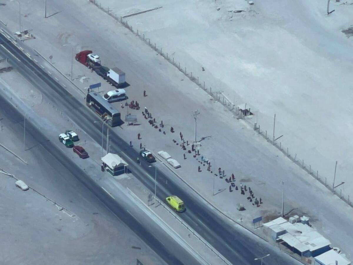 Antofagasta: bus que transportaba a 58 migrantes en situación irregular fue fiscalizado