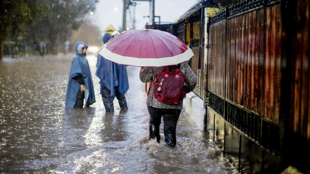 Lluvias dejan más de 140 mm en Santiago en solo dos días: estos son los sectores más afectados