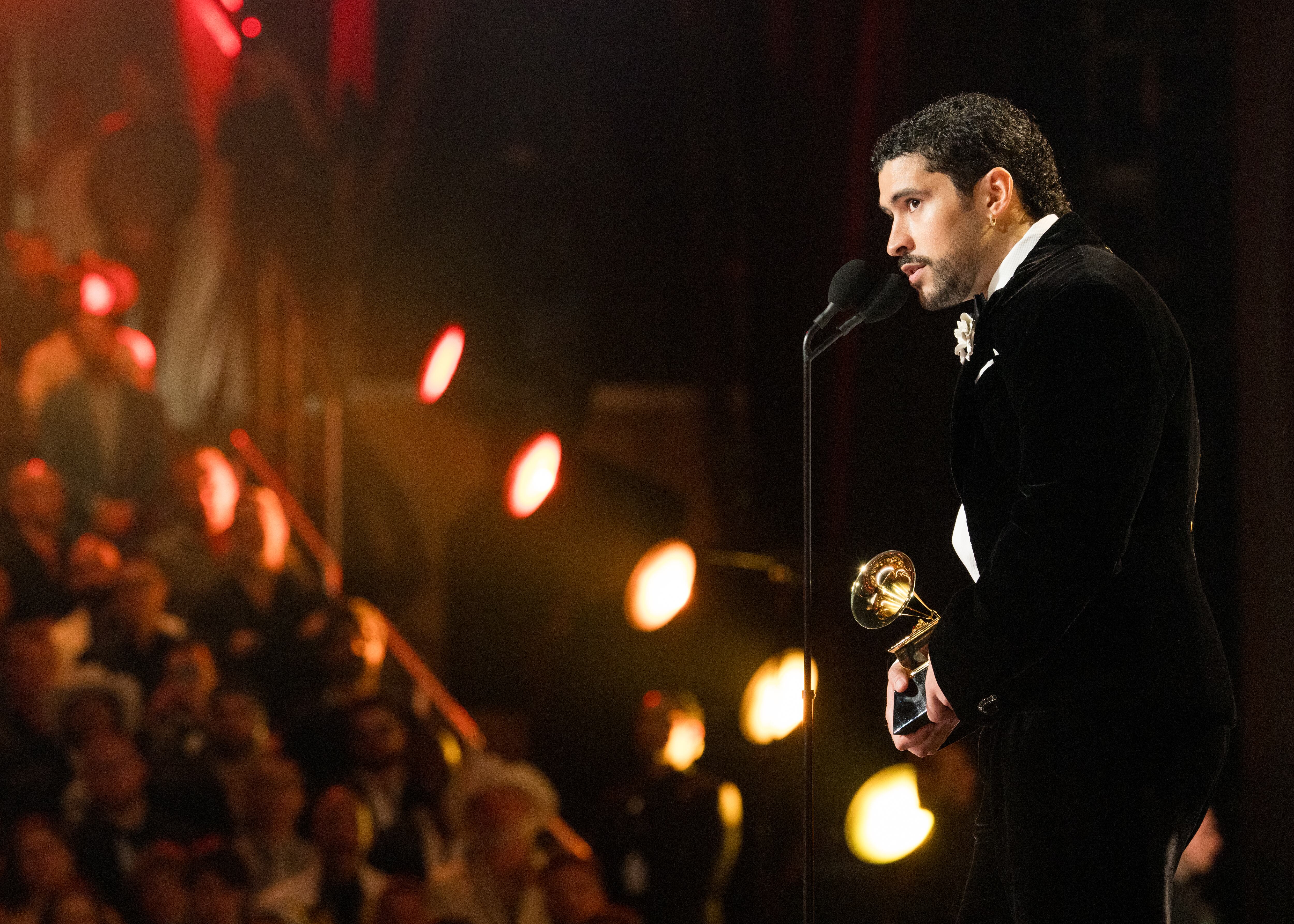 LOS ANGELES, CALIFORNIA - FEBRUARY 01: Bad Bunny accepts the Best Música Urbana Album award. (Photo by John Shearer/Getty Images for The Recording Academy)