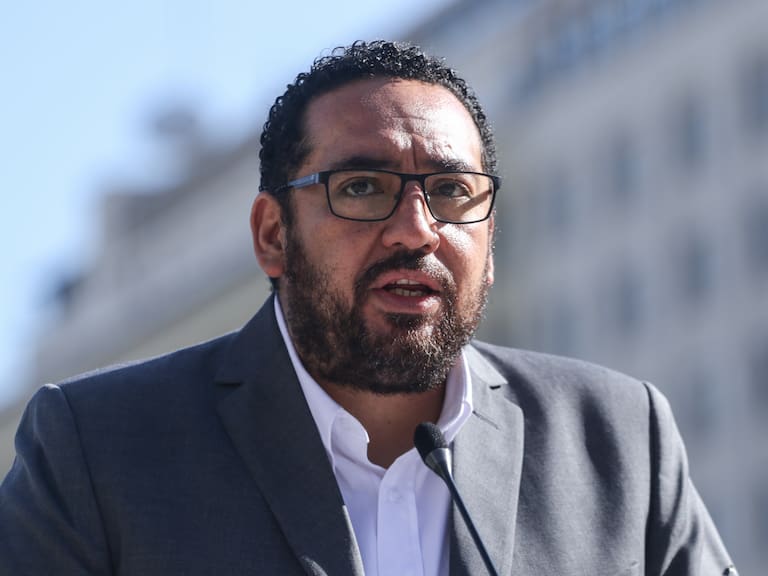 Ministro de Educación y crisis educacional en Atacama: “No consideramos que la situación justifique una huelga de hambre”