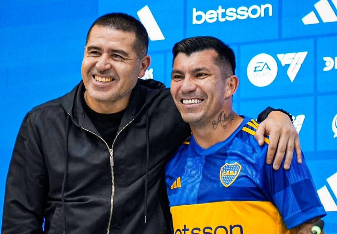 Legislador argentino del partido de Javier Milei le dio en el suelo a Gary Medel | X: Boca Juniors