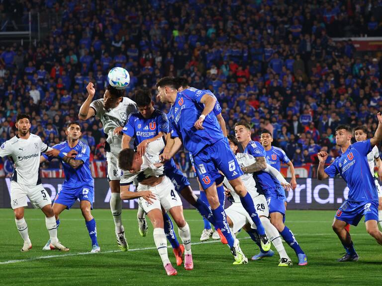 “Estamos capacitados para este tipo de partidos”: la U viaja a Buenos Aires con una baja para enfrentar a Independiente