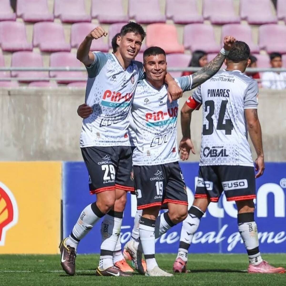 Deportes Limache humilla a La Serena en su propia casa y se cita con Huachipato en la final de la Copa Chile 2025