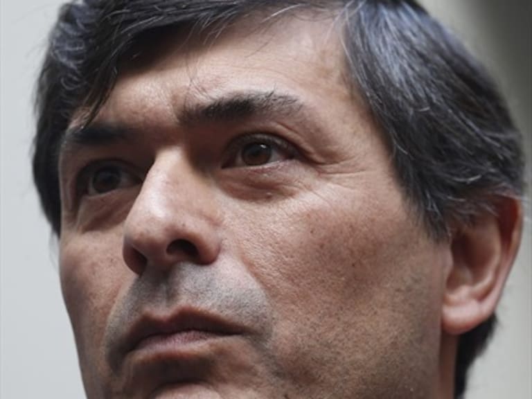 Encuesta presidencial Criteria: Parisi lidera con Lavín, Kast y Sánchez
