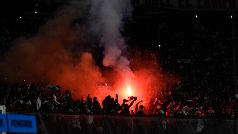 CSD Colo Colo prepara querella criminal tras los actos violentos en el Monumental: "Hay que perseguir de una vez por todas a esta gente"