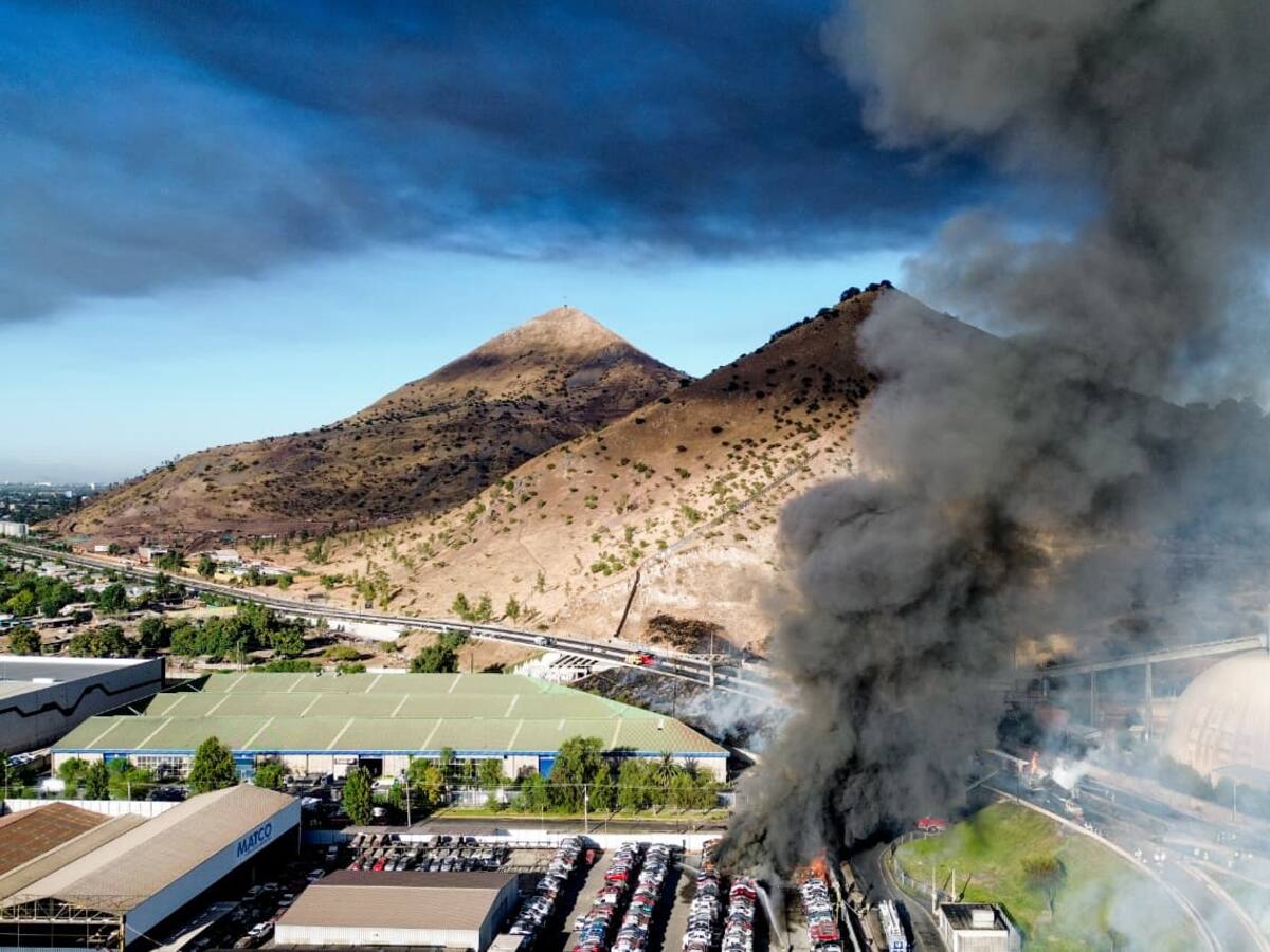 Explosión en Renca: Fiscalía apunta a accidente por exceso de velocidad como detonante de la tragedia