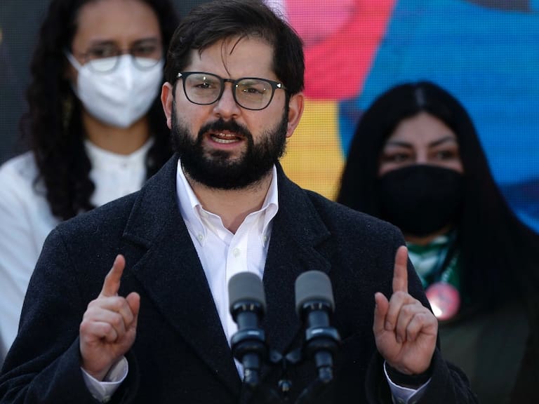 Boric: «Con el sector que apoya al Gobierno tenemos el acuerdo de que es posible mejorar la nueva Constitución”