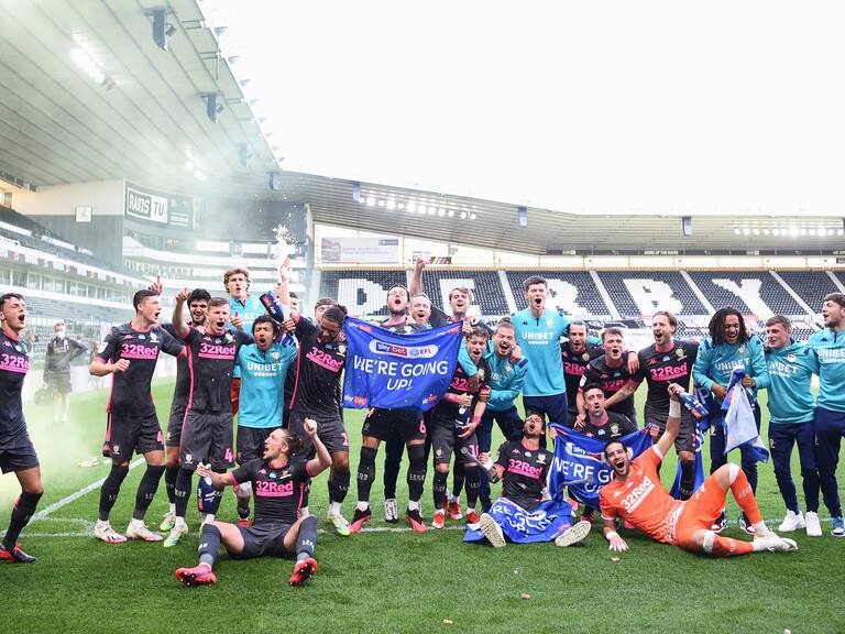 Leeds United de Marcelo Bielsa ganó su último partido y ascendió a la Premier League