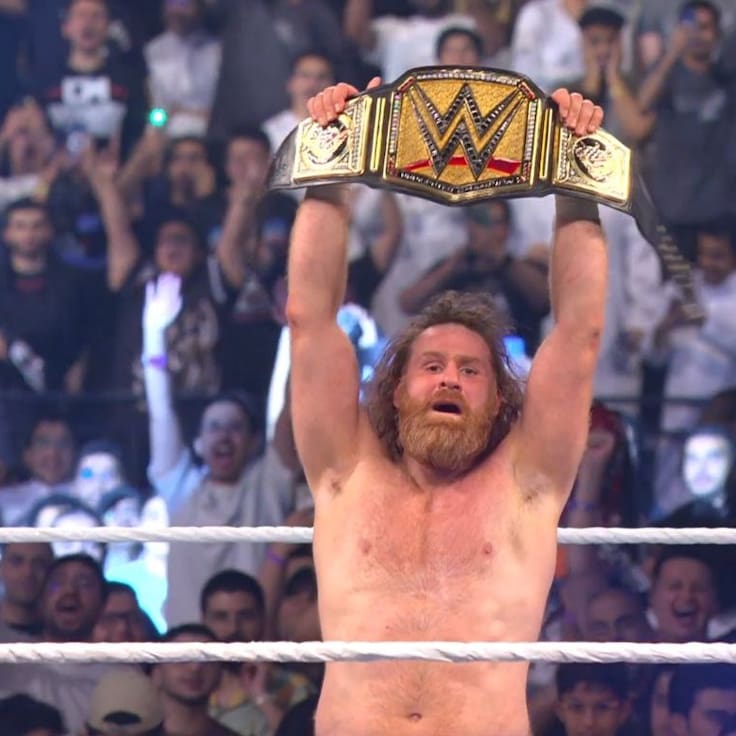 Sami Zayn hace historia en WWE: vence a Cody Rhodes y Gunther y es el nuevo campeón indiscutido
