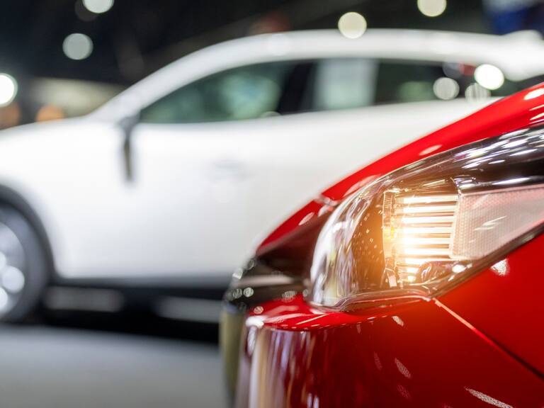 Conocida marca de vehículos deja inesperadamente Chile: vendieron apenas 40 unidades