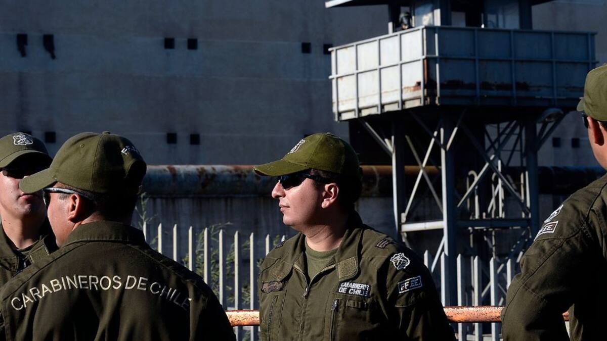No llegaron muy lejos: recapturan a dos internos fugados del Centro Penitenciario de Valparaíso