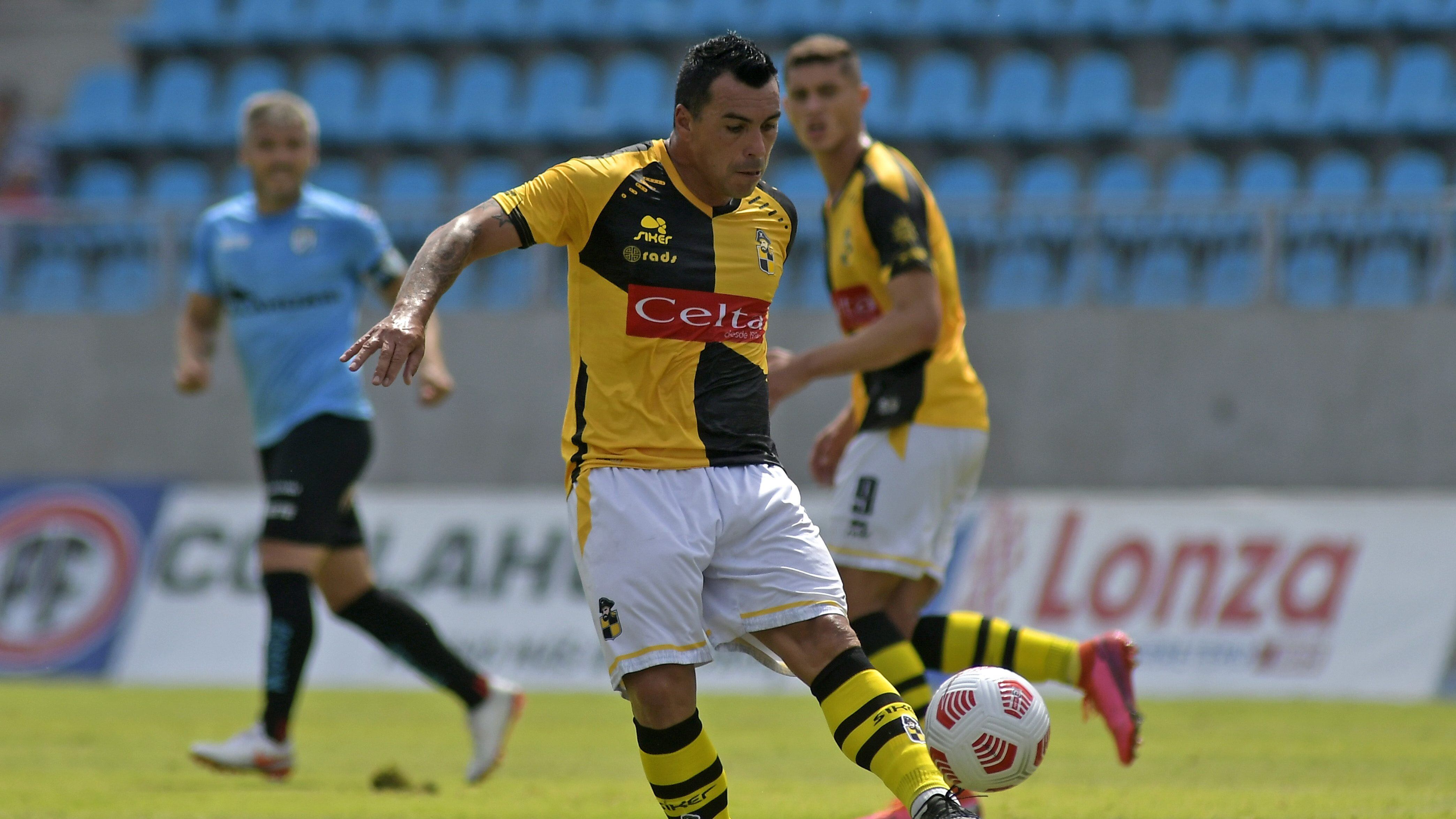 04 de Abril de 2021 / IQUIQUE durante el partido válido por la Primera fecha del Campeonato Nacional de Ascenso Betsoon 2021, entre Deportes Iquique vs Coquimbo Unido, disputado en el Estadio Tierra de Campeones, Ramón Estay Saavedra.
FOTO: CRISTIAN VIVERO BOORNES/AGENCIAUNO