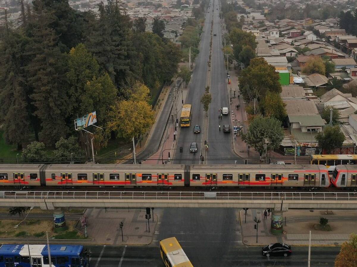 Lo Barnechea, Providencia, Vitacura y zonas sur de Santiago y Ñuñoa terminan este lunes su cuarentena preventiva