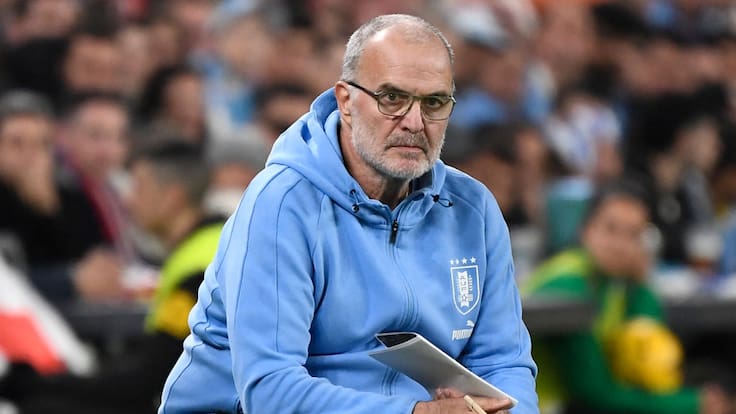 Marcelo Bielsa provoca una nueva renuncia en la selección de Uruguay por “serias diferencias”