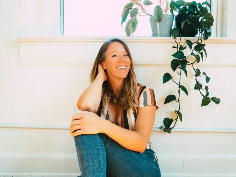 «Lonely Together», el nuevo single de Alicia Stockman en Mundovivo