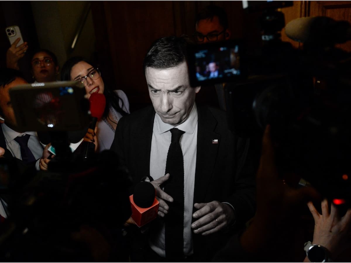 “Aberrante e injustificable”: Oposición confirma acusación constitucional contra el ministro Fernando Rabat