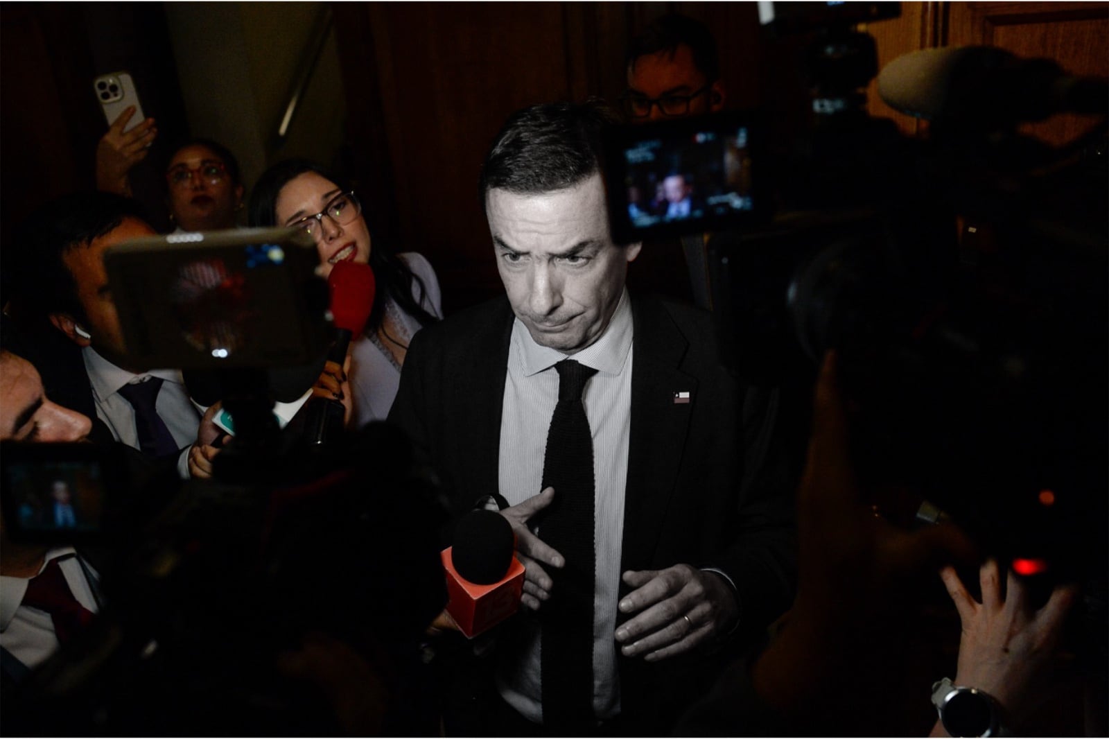 “Aberrante e injustificable”: Oposición confirma acusación constitucional contra el ministro Fernando Rabat