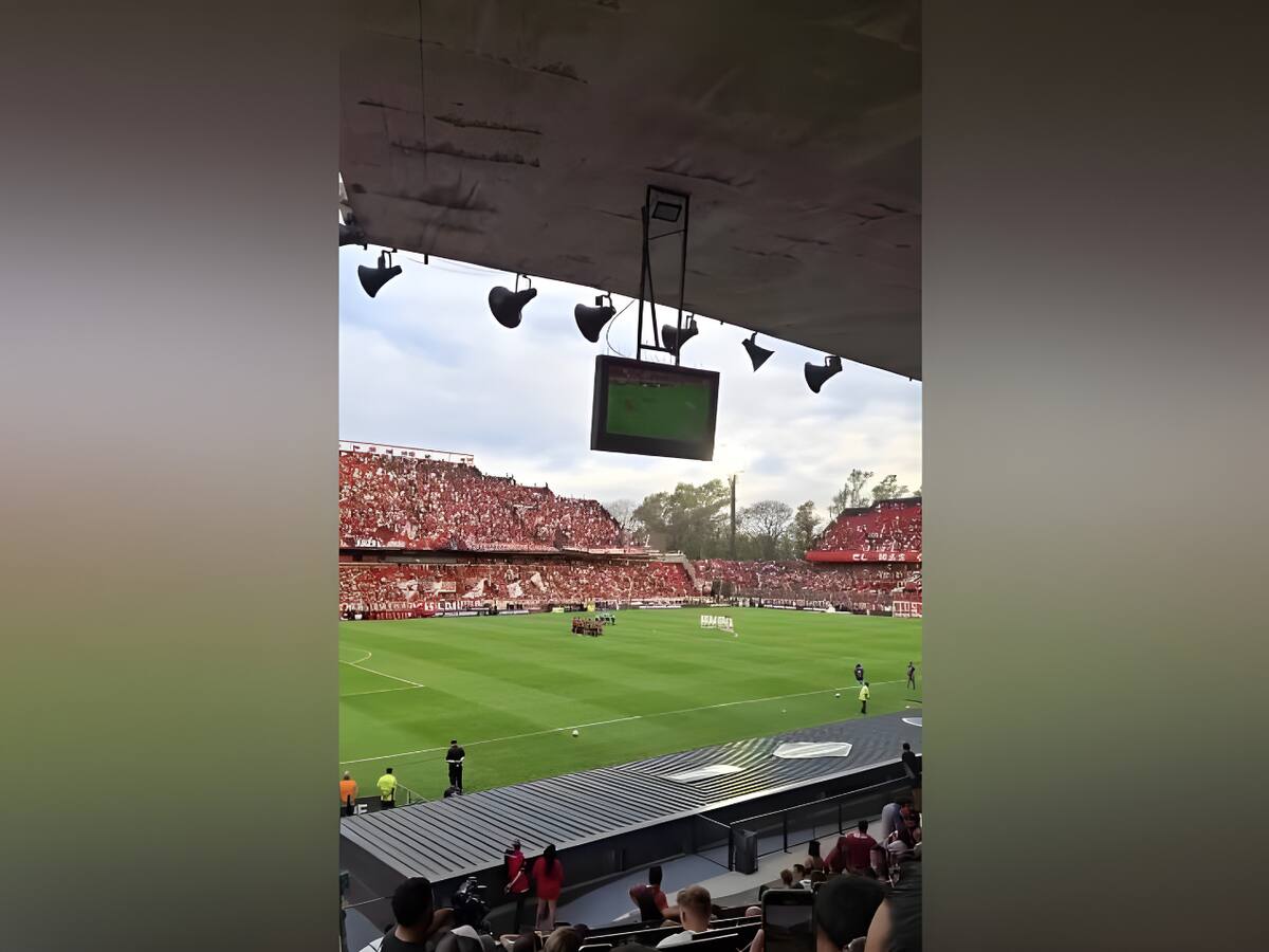 Homenaje a Miguel Ángel Russo no es respetado por hinchas de Newell’s: hijo del fallecido entrenador fue protagonista