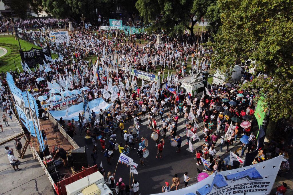 Manifestación en Buenos Aires en contra del pago al Fondo Monetario Internacional