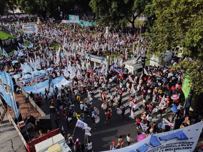 Manifestación en Buenos Aires en contra del pago al Fondo Monetario Internacional