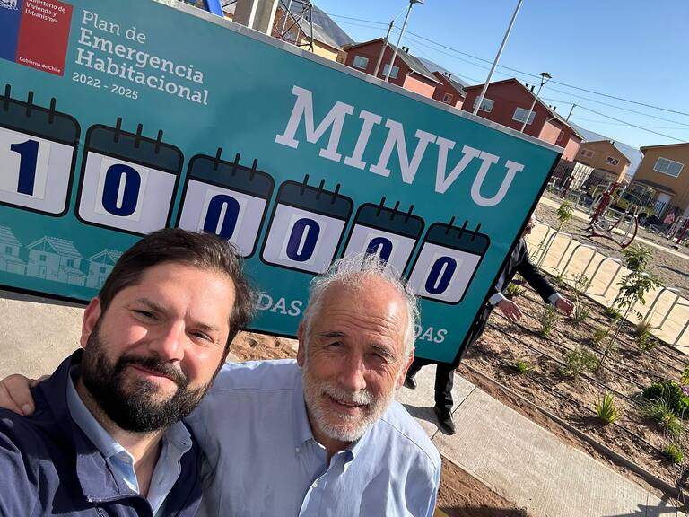 “Es un honor”: el espaldarazo del Presidente Boric al ministro Carlos Montes