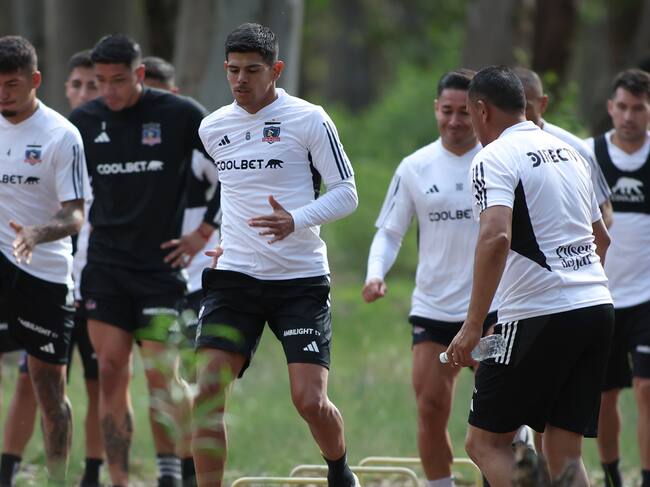 Colo Colo se ve las caras con Rosario Central en amistoso internacional | X: Colo Colo