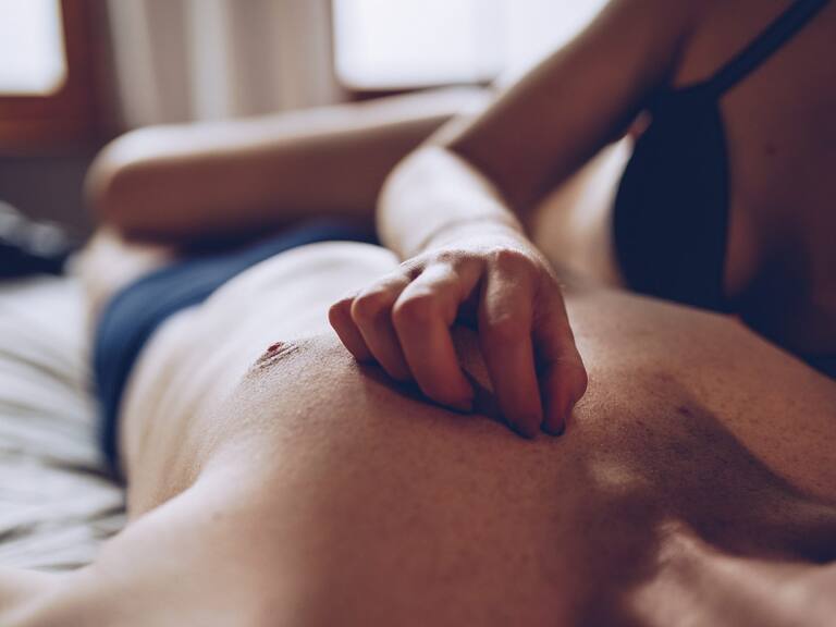 Primera encuesta nacional sobre el placer sexual reveló cómo es la vida íntima de los chilenos