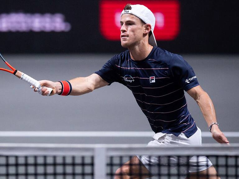 Diego Schwartzman cayó de manera inapelable ante Daniil Medvedev y se despidió sin victorias del Torneos de Maestros de Londres