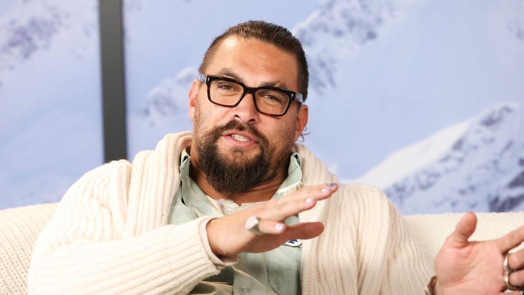 jason momoa - dc - lobo - superman