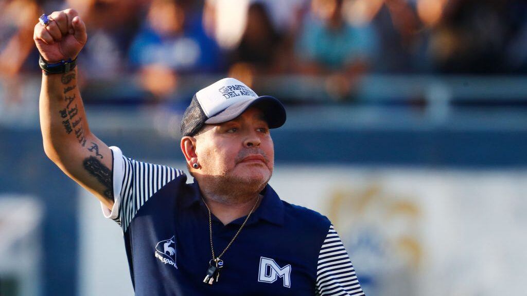 LA PLATA, ARGENTINA - FEBRUARY 29: Diego Armando Maradona head coach of Gimnasia y Esgrima La Plata gestures to supporters during a match between Gimnasia y Esgrima La Plata and Atletico Tucuman as part of Superliga 2019/20 at Estadio Juan Carlos Zerillo on February 29, 2020 in La Plata, Argentina. (Photo by Marcos Brindicci/Getty Images)