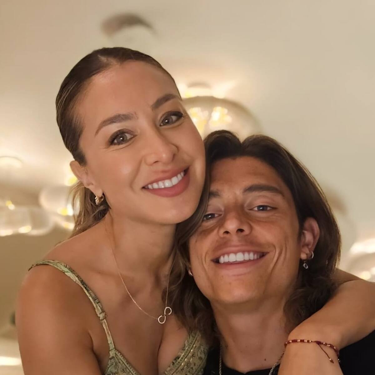 ¡No solo serán padres! Sabrina Sosa y Joaquín Montecinos anuncian importante paso en su relación