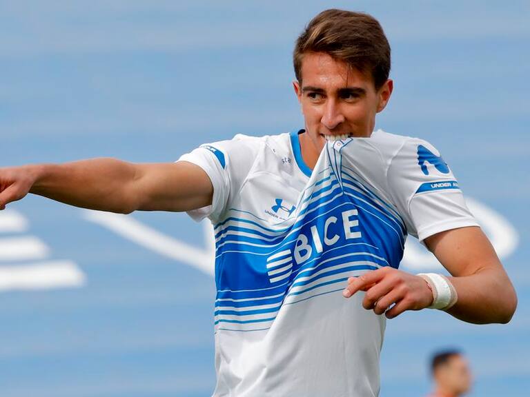 Diego Valencia y «Zanahoria» Pérez podrían emigrar pronto de la UC ante ofertas de Países Bajos y México