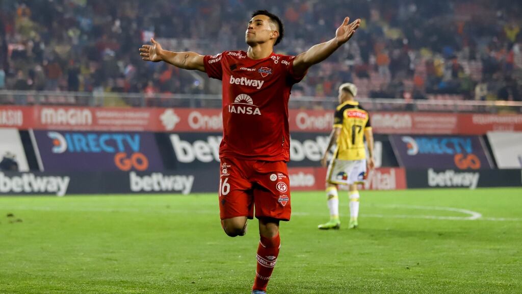 Ñublense hunde a Coquimbo Unido en la tabla y se afianza como único escolta de Colo Colo
