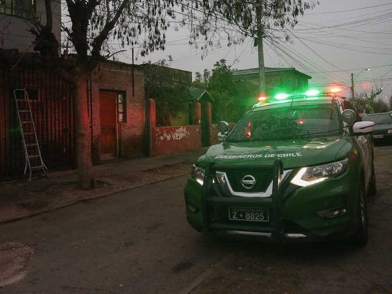 Turbazo afecta a familia en Pudahuel: delincuentes huyeron lanzando disparos