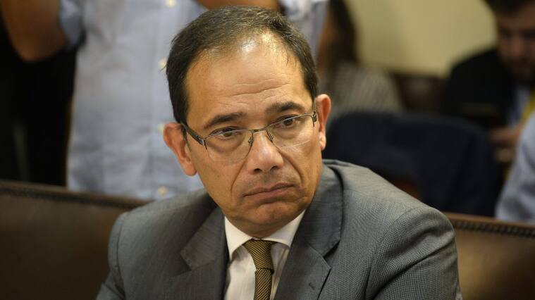11 DE MARZO DE 2020/VALPARAISODirector del Instituto Nacional de Derechos Humanos, Sergio Micco Aguayo, en la comisión donde dan a conocer los graves hechos que se han sucedido en el mes y que dan cuenta de la actuación descontrolada de Carabineros en la represión de las manifestaciones sociales y la incapacidad y tolerancia que muestra el Gobierno para asegurar el orden público.
FOTO: PABLO OVALLE ISASMENDI/AGENCIAUNO
